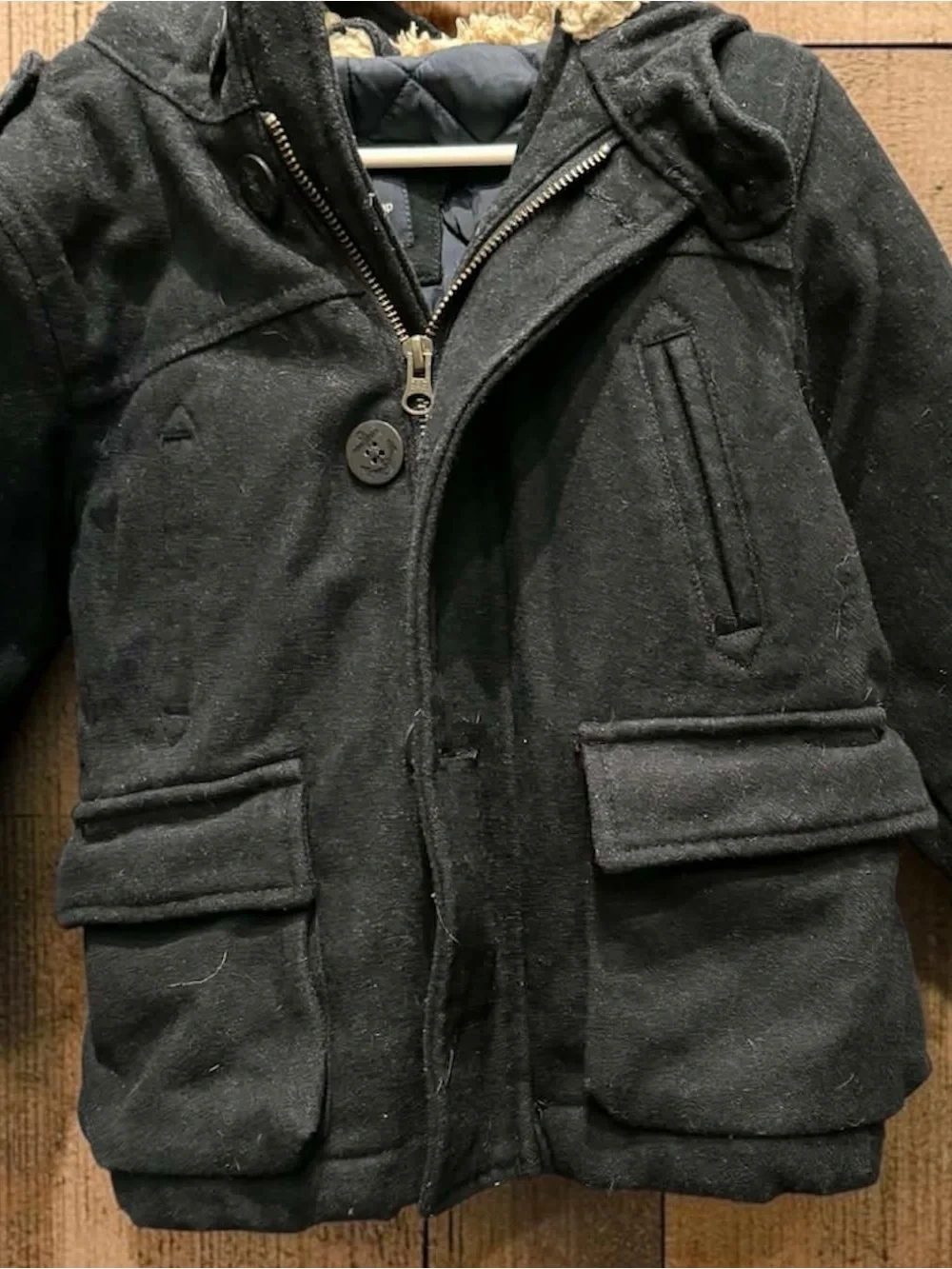 GAP stylish black